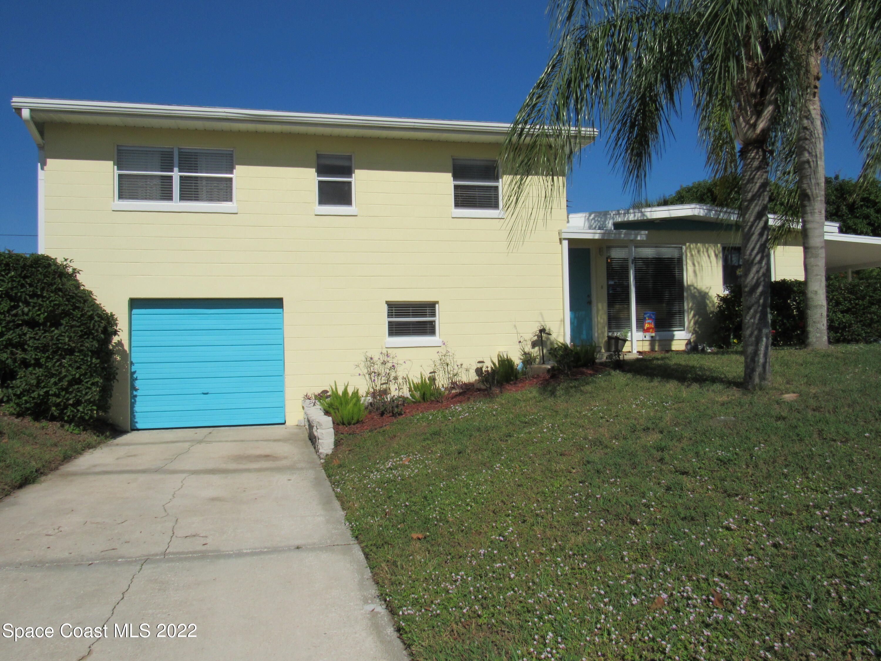920 Forest Road Titusville, FL 32780 - Photo 3 of 37 IMG_2136