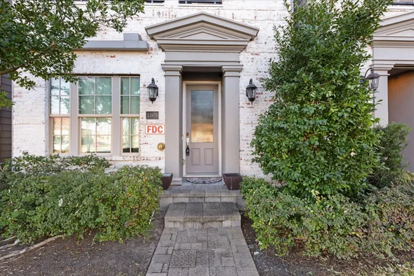 $4,375 | 1005 St Charles Street, Houston, TX 77003