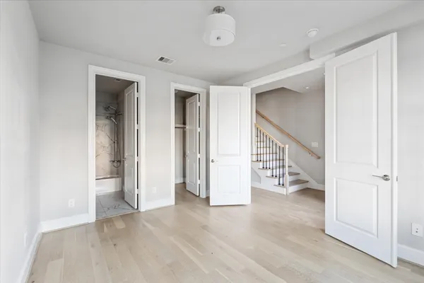 $4,375 | 1005 St Charles Street, Houston, TX 77003