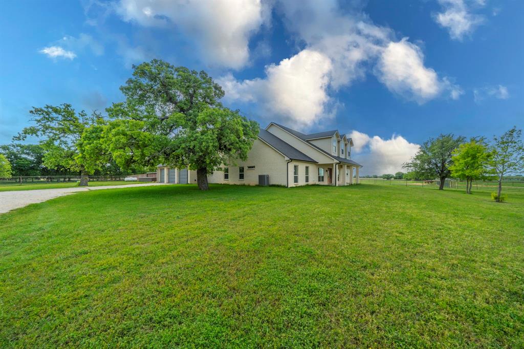 1502 Farm To Market 113 Weatherford, TX 76088 - Photo 20 of 40