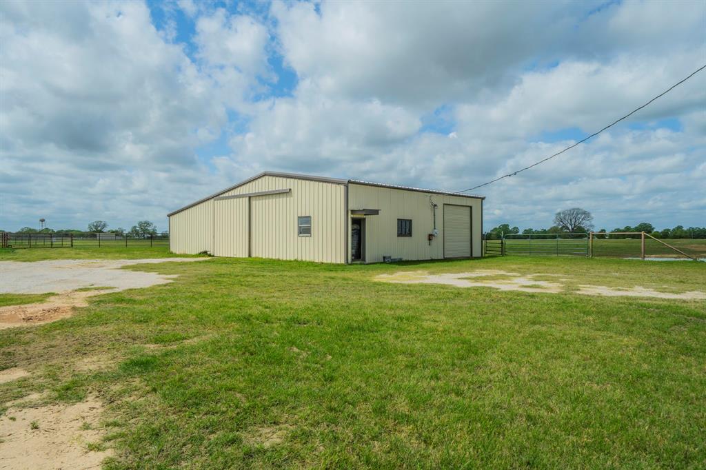 1502 Farm To Market 113 Weatherford, TX 76088 - Photo 29 of 40