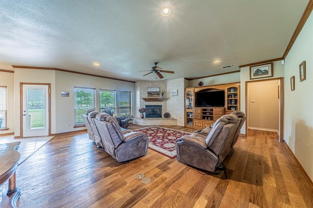 1502 Farm To Market 113 Weatherford, TX 76088 - Photo 3 of 40