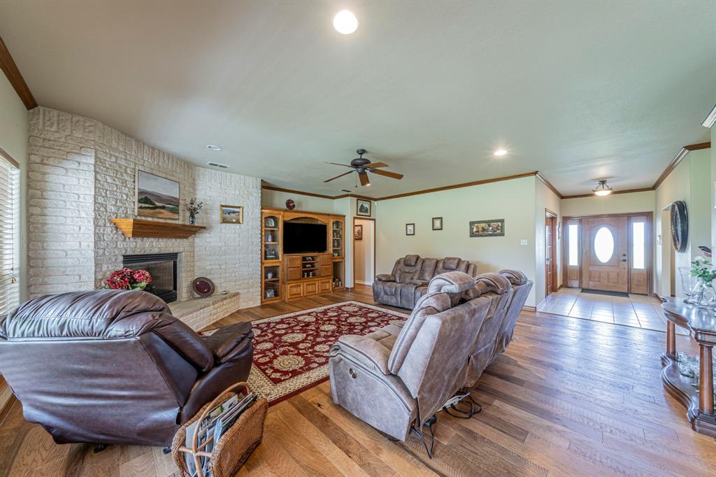 1502 Farm To Market 113 Weatherford, TX 76088 - Photo 4 of 40