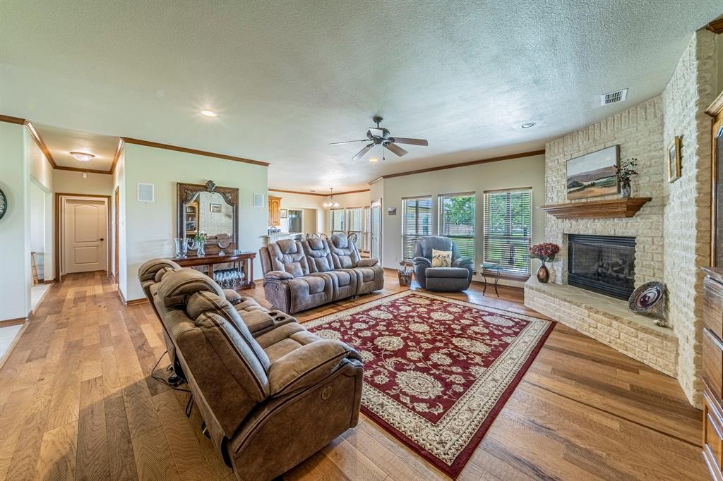 1502 Farm To Market 113 Weatherford, TX 76088 - Photo 5 of 40