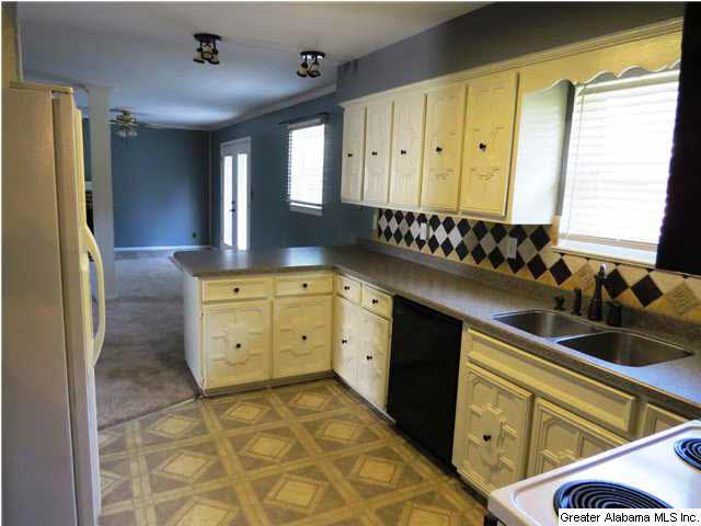 3426 Loch Ridge Trail Birmingham, AL 35216 - Photo 8 of 24