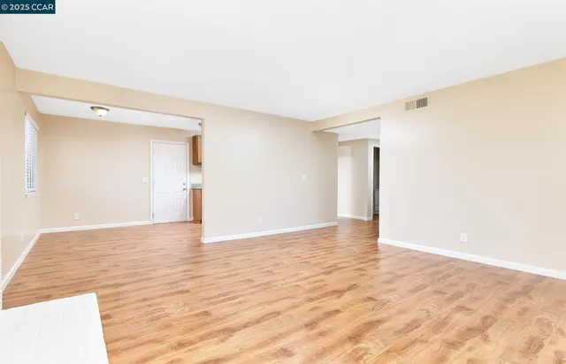 $399,950 | 7524 Schreiner Street, Sacramento, CA 95822