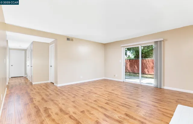 $399,950 | 7524 Schreiner Street, Sacramento, CA 95822