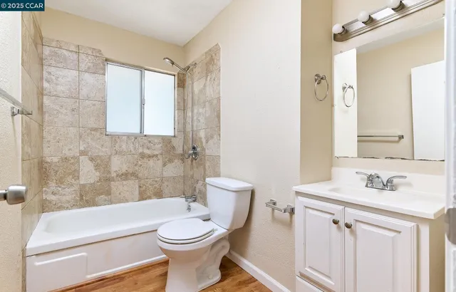 $399,950 | 7524 Schreiner Street, Sacramento, CA 95822