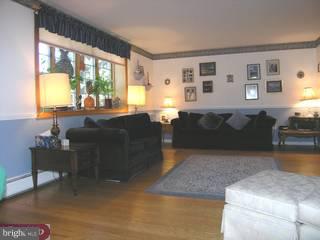 551 Winchester Road Warminster, PA 18974 - Photo 2 of 6 Gallery Image 2