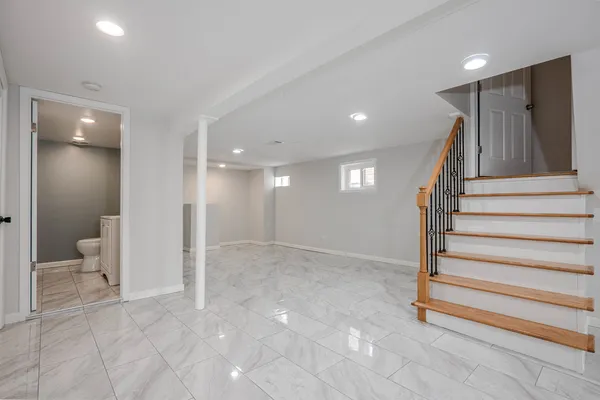 $479,900 | 2912 North 74th Avenue, Elmwood Park, IL 60707