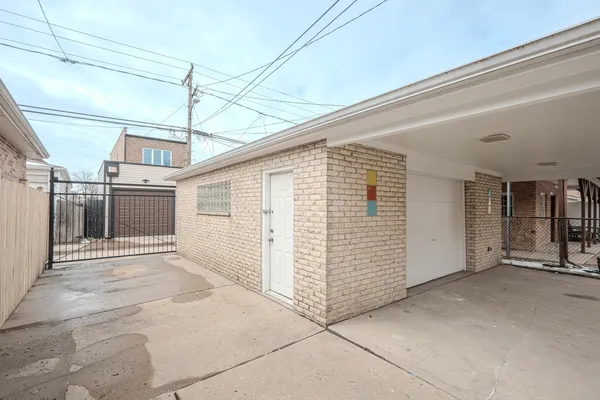 $479,900 | 2912 North 74th Avenue, Elmwood Park, IL 60707