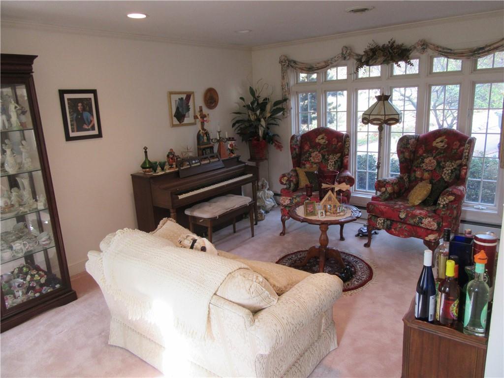 3512 Provost Road Pittsburgh, PA 15227 - Photo 17 of 25 Gallery Image 17