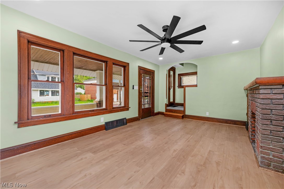 4418 Broadale Road Cleveland, OH 44109 - Photo 3 of 27