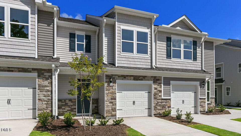5207 Powell Townes Way Raleigh, NC 27604 - Photo 2 of 32