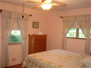 109 Burbank Road Indianapolis, IN 46219 - Photo 11 of 20 Gallery Image 11