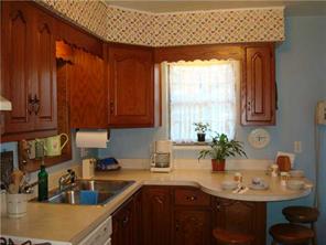 109 Burbank Road Indianapolis, IN 46219 - Photo 6 of 20 Gallery Image 6