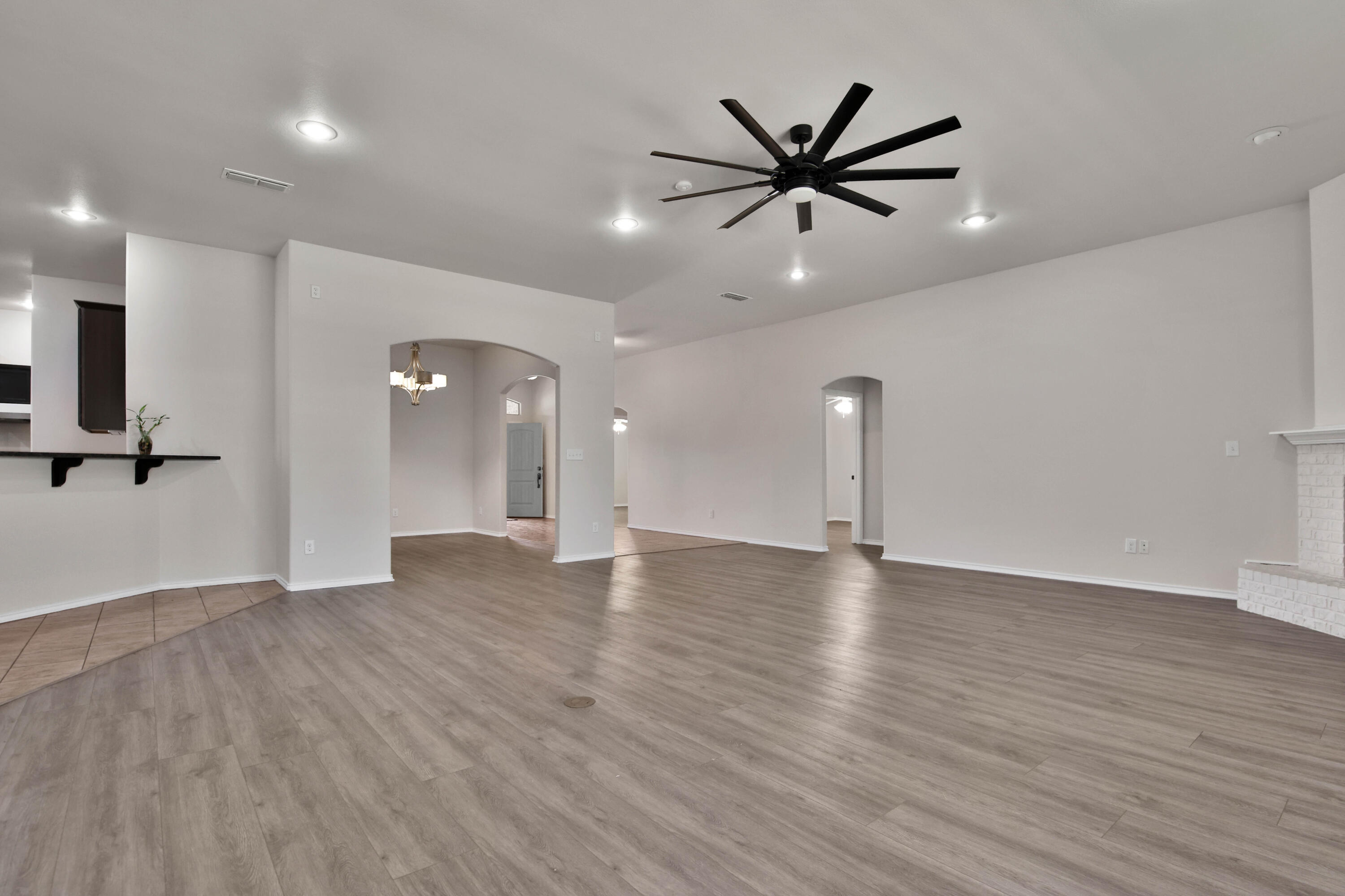 5714 109th Street Lubbock, TX 79424 - Photo 19 of 46 IMG_9263