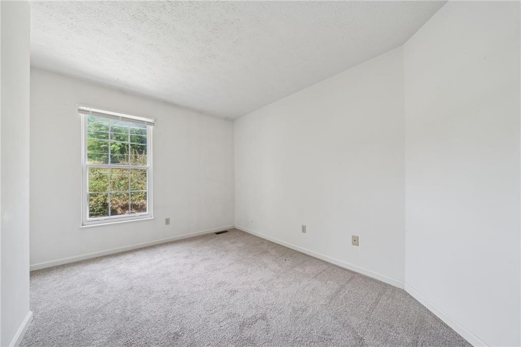 539 Hickory Grade Road Bridgeville, PA 15017 - Photo 15 of 34