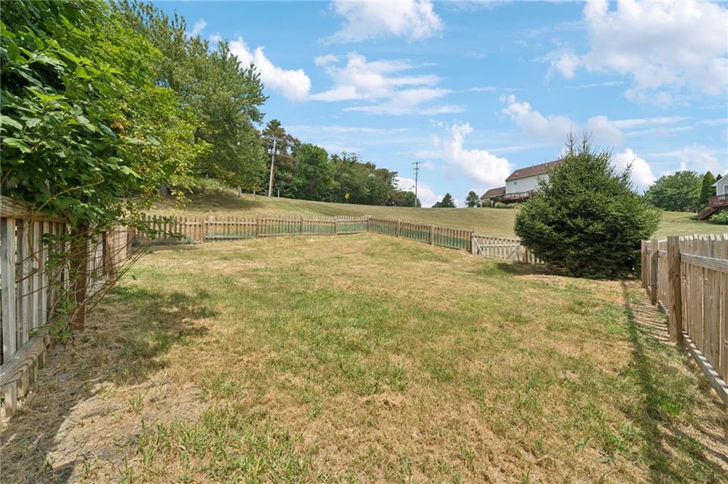 539 Hickory Grade Road Bridgeville, PA 15017 - Photo 31 of 34