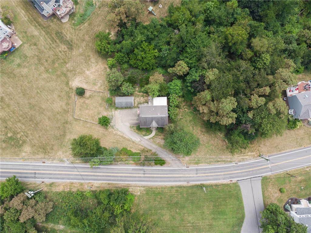 539 Hickory Grade Road Bridgeville, PA 15017 - Photo 32 of 34