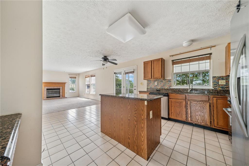 539 Hickory Grade Road Bridgeville, PA 15017 - Photo 7 of 34