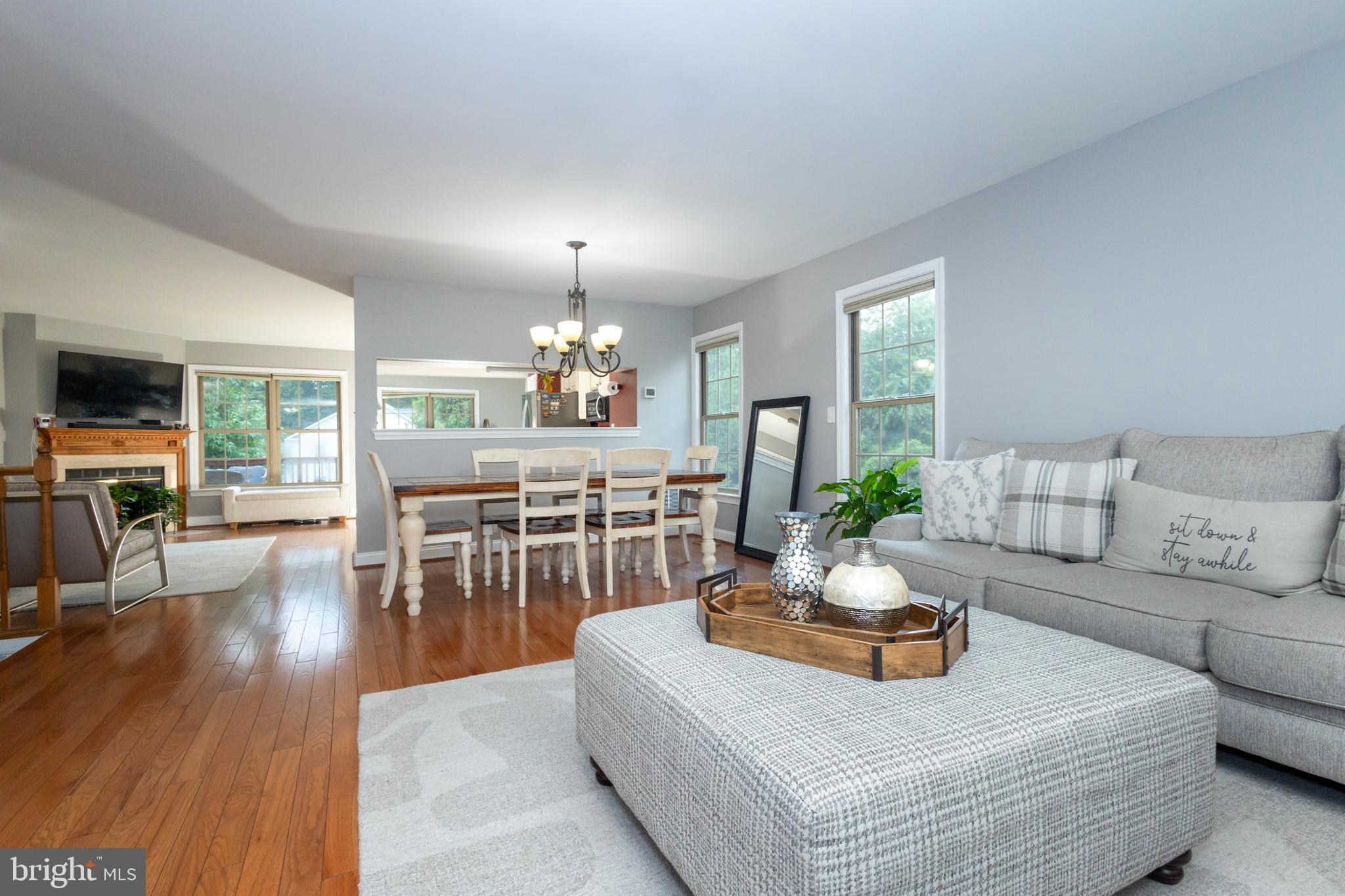 6417 English Ivy Way Springfield, VA 22152 - Photo 5 of 46