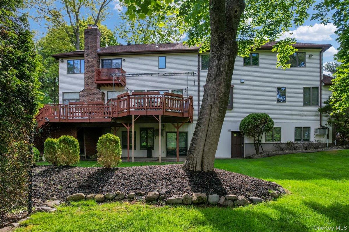 11 Bartlett Road Monsey, NY 10952 - Photo 34 of 44