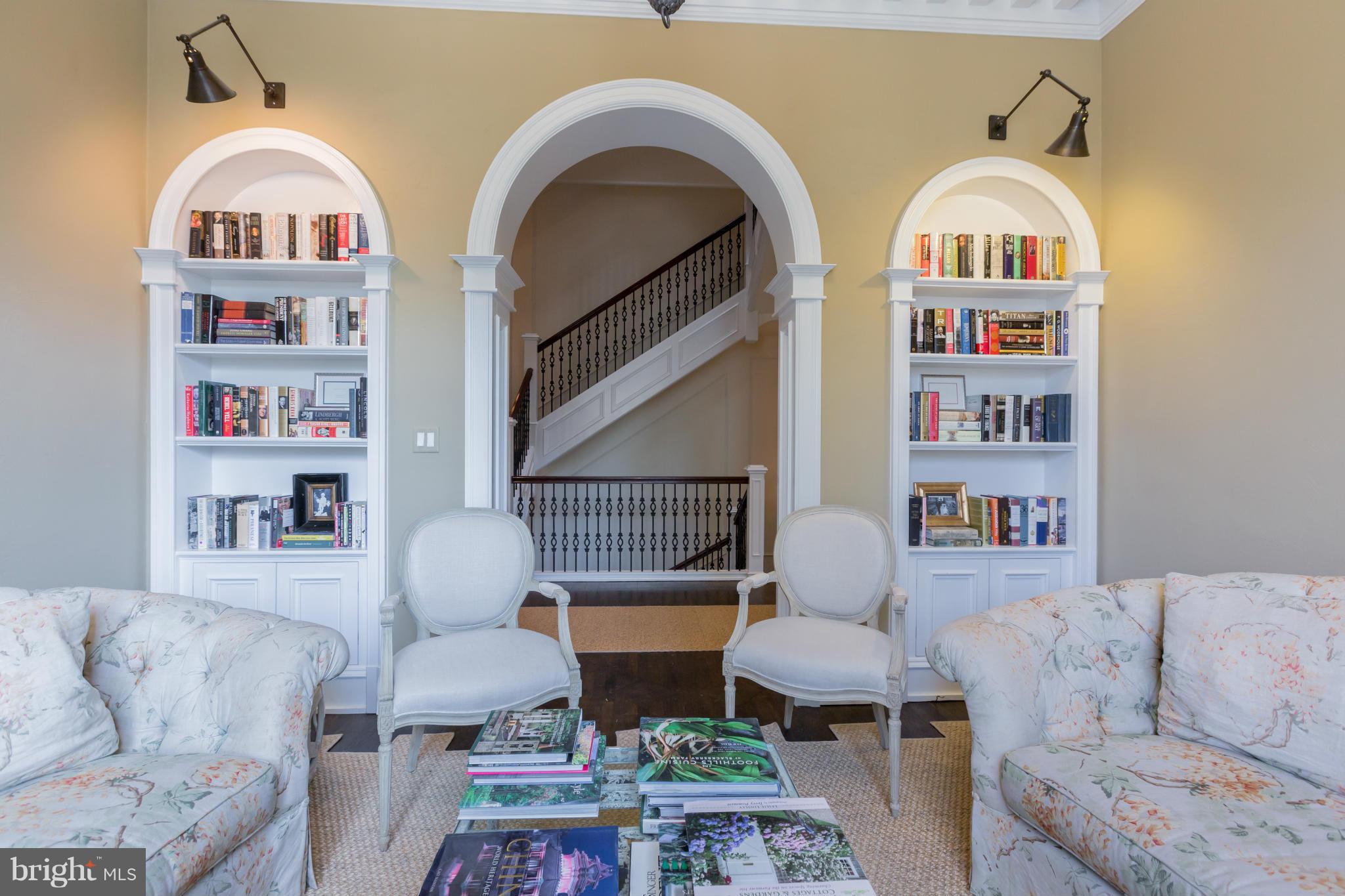 2241 Bancroft Place Northwest Washington, DC 20008 - Photo 14 of 29 Family Room