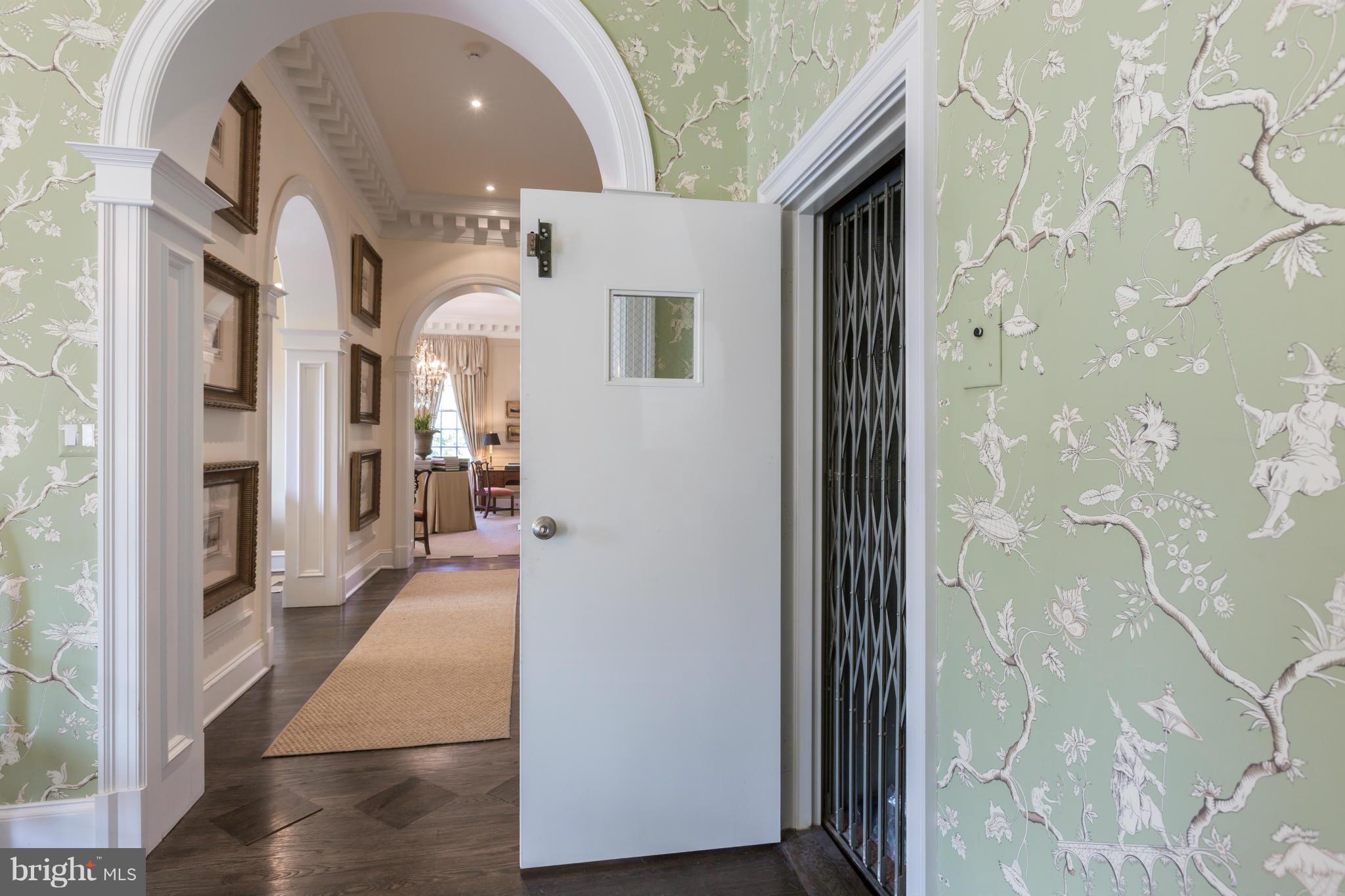 2241 Bancroft Place Northwest Washington, DC 20008 - Photo 20 of 29 Interior (General)