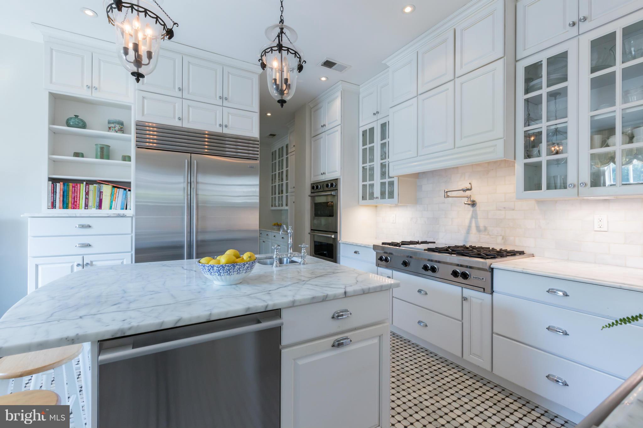 2241 Bancroft Place Northwest Washington, DC 20008 - Photo 21 of 29 Kitchen