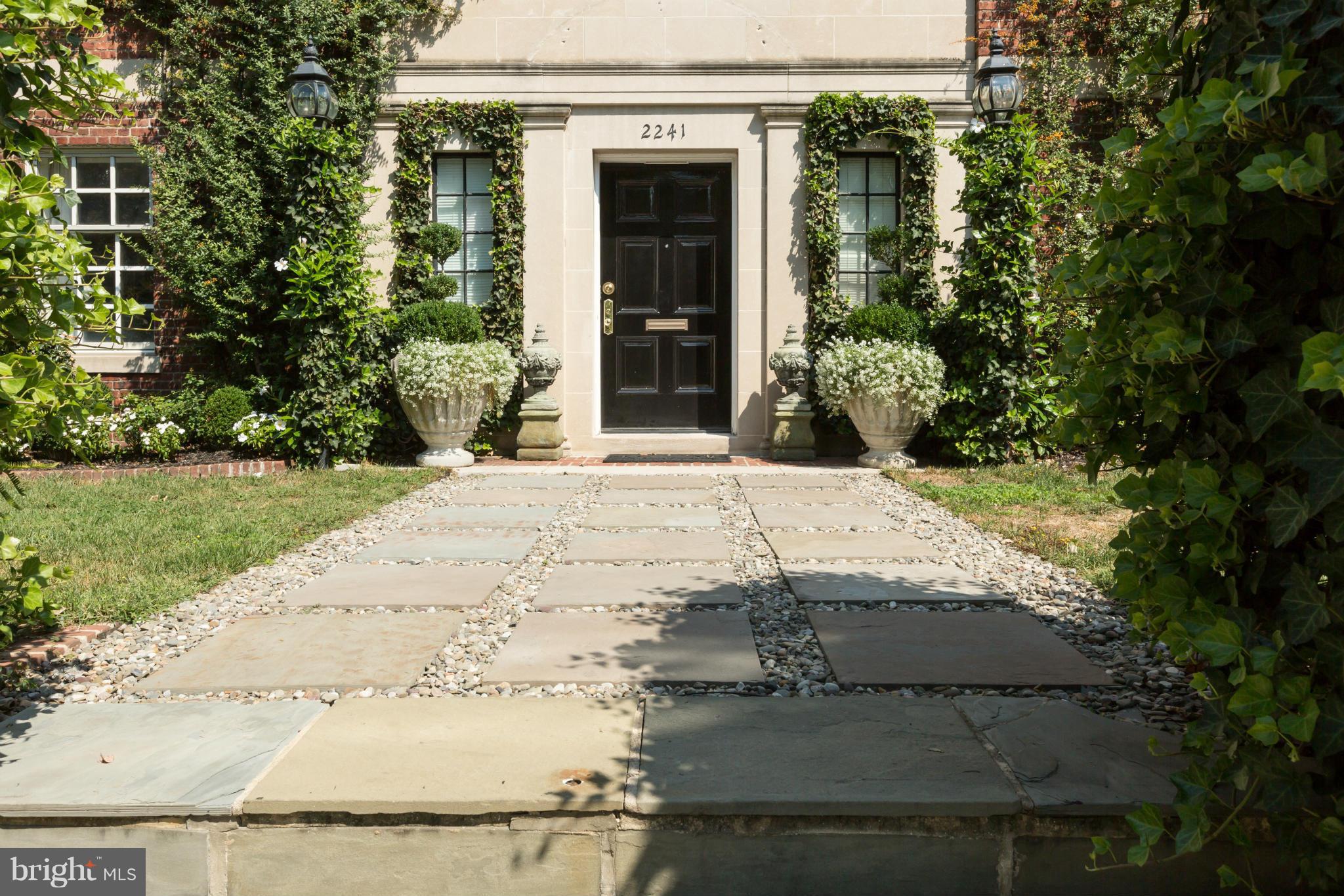 2241 Bancroft Place Northwest Washington, DC 20008 - Photo 28 of 29 Exterior (Front)