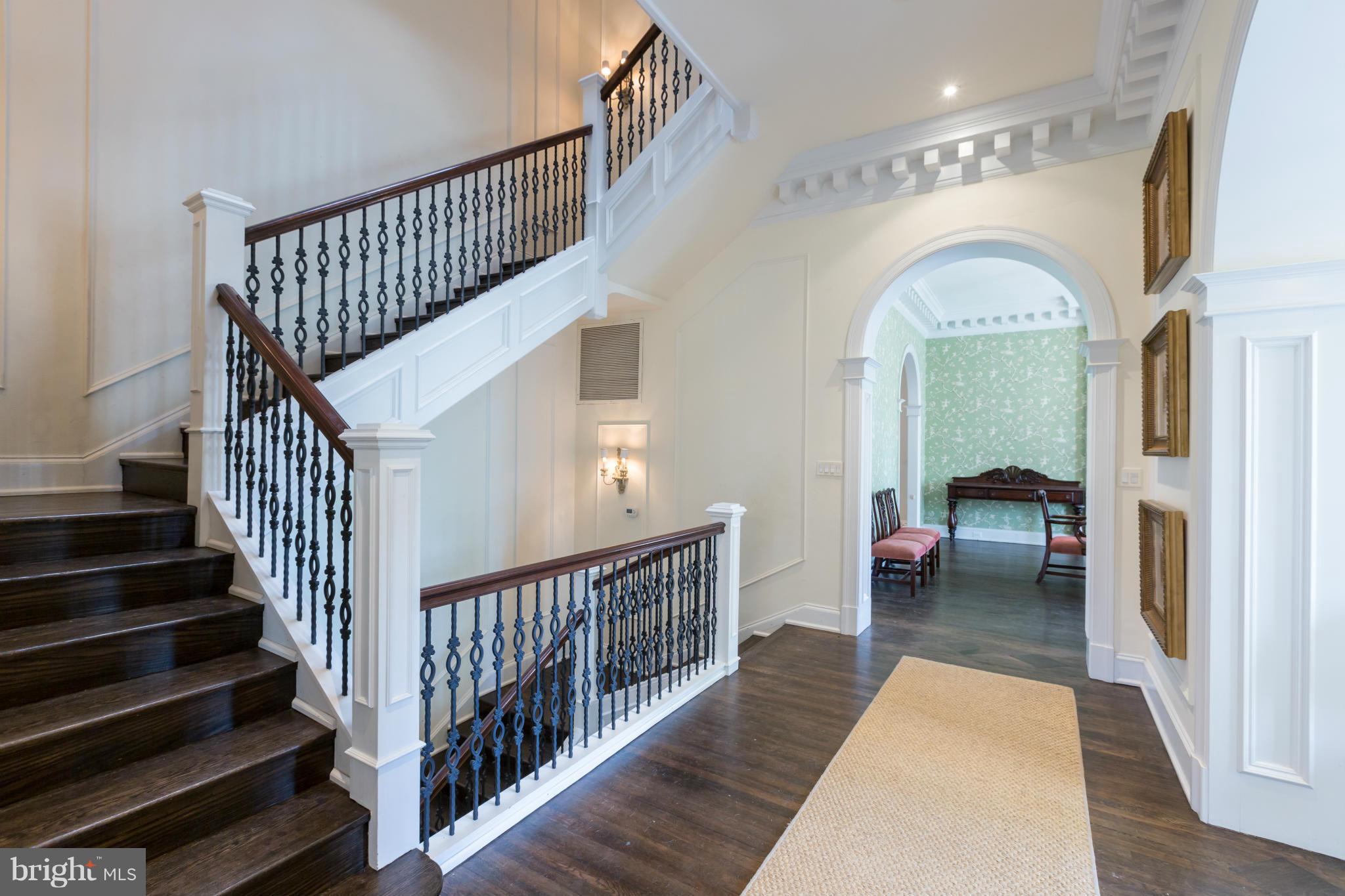 2241 Bancroft Place Northwest Washington, DC 20008 - Photo 9 of 29 Interior (General)