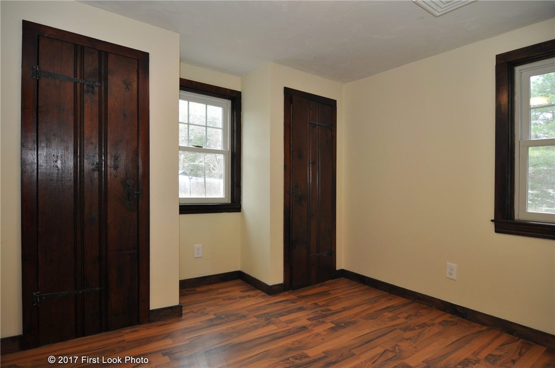 173 Mishnock Road West Greenwich, RI 02817 - Photo 11 of 26 Gallery Image 11
