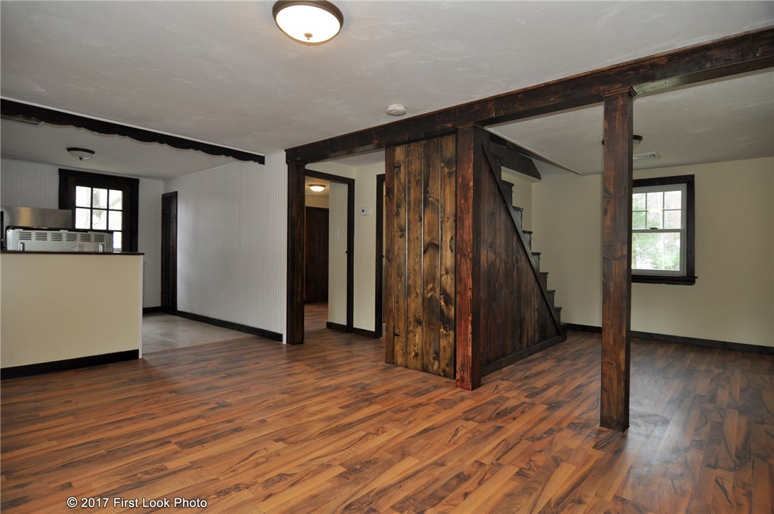 173 Mishnock Road West Greenwich, RI 02817 - Photo 13 of 26 Gallery Image 13