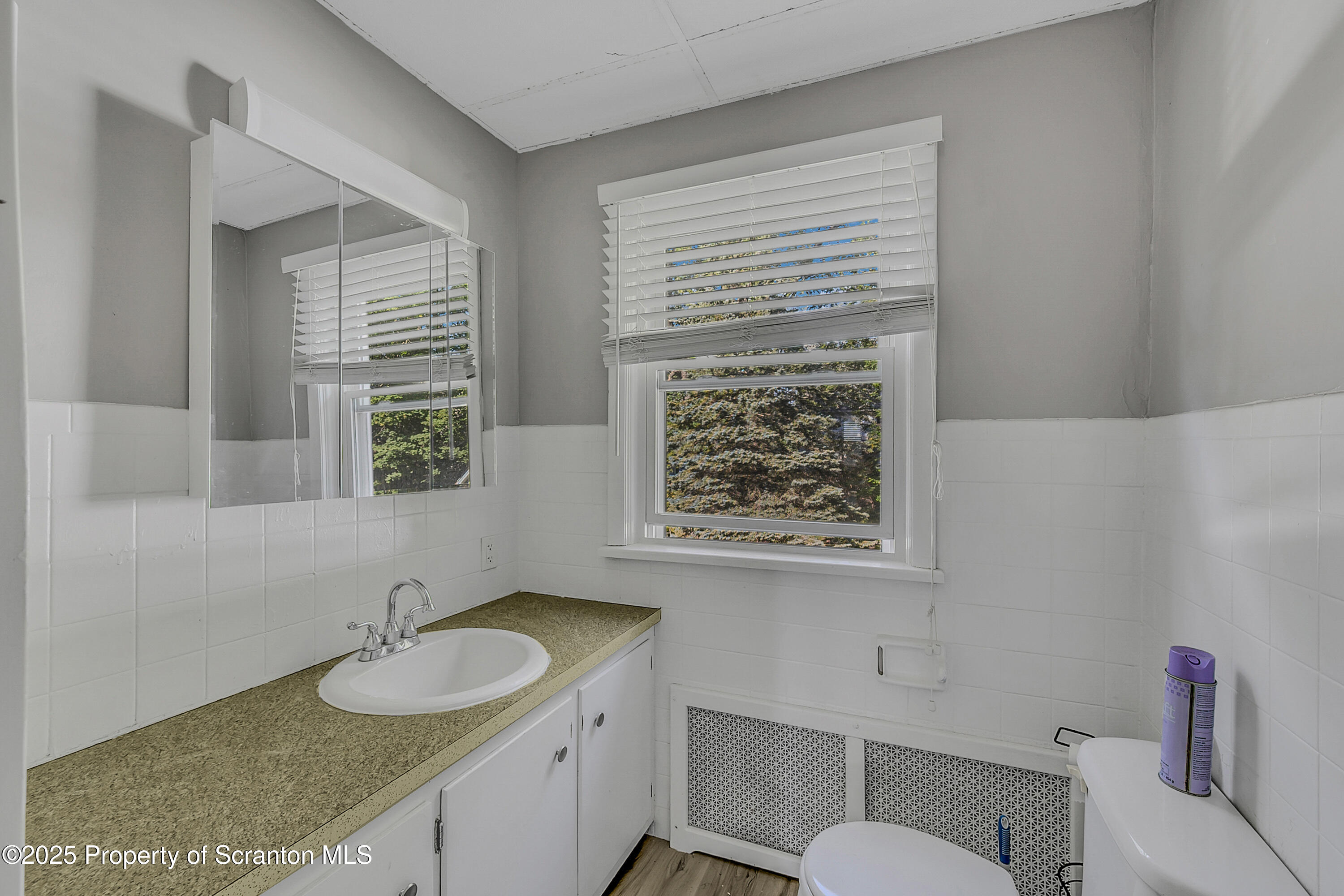 931-933 Richmont Street Scranton, PA 18509 - Photo 18 of 25 Richmont_-23