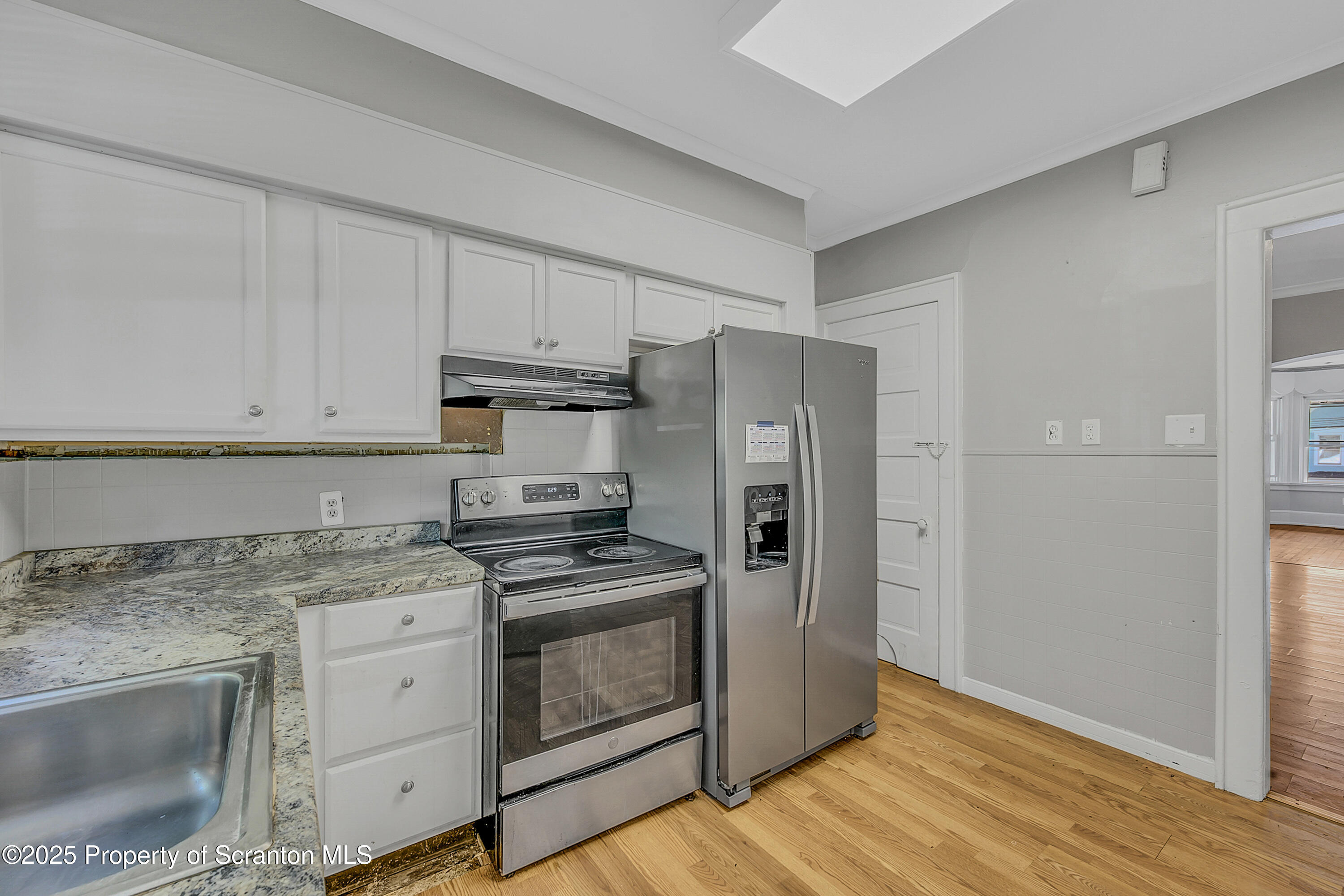 931-933 Richmont Street Scranton, PA 18509 - Photo 8 of 25 Richmont_-13