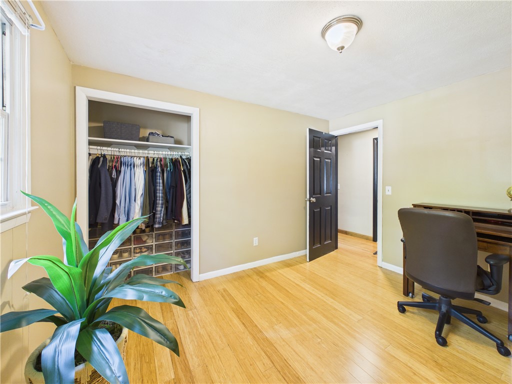 12 Elmonte Drive Coventry, RI 02816 - Photo 17 of 33