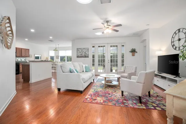 $385,000 | 104 Overton Gardens Lane, Deland, FL 32724