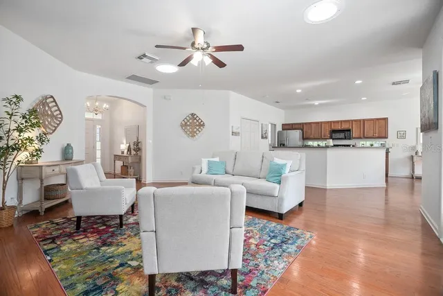 $385,000 | 104 Overton Gardens Lane, Deland, FL 32724