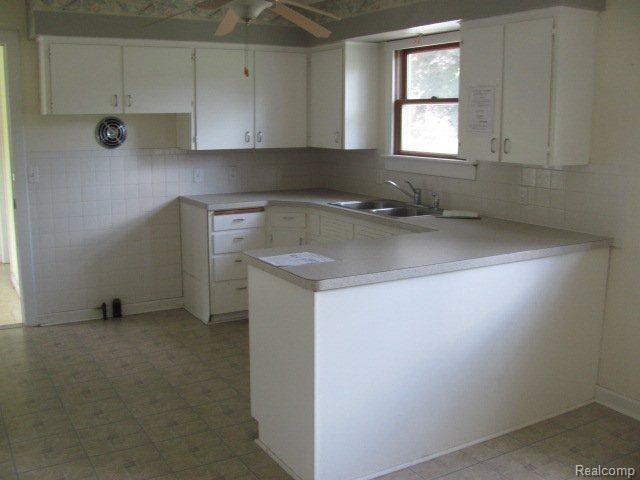 1201 Baldwin Road Lapeer, MI 48446 - Photo 4 of 11 Kitchen
