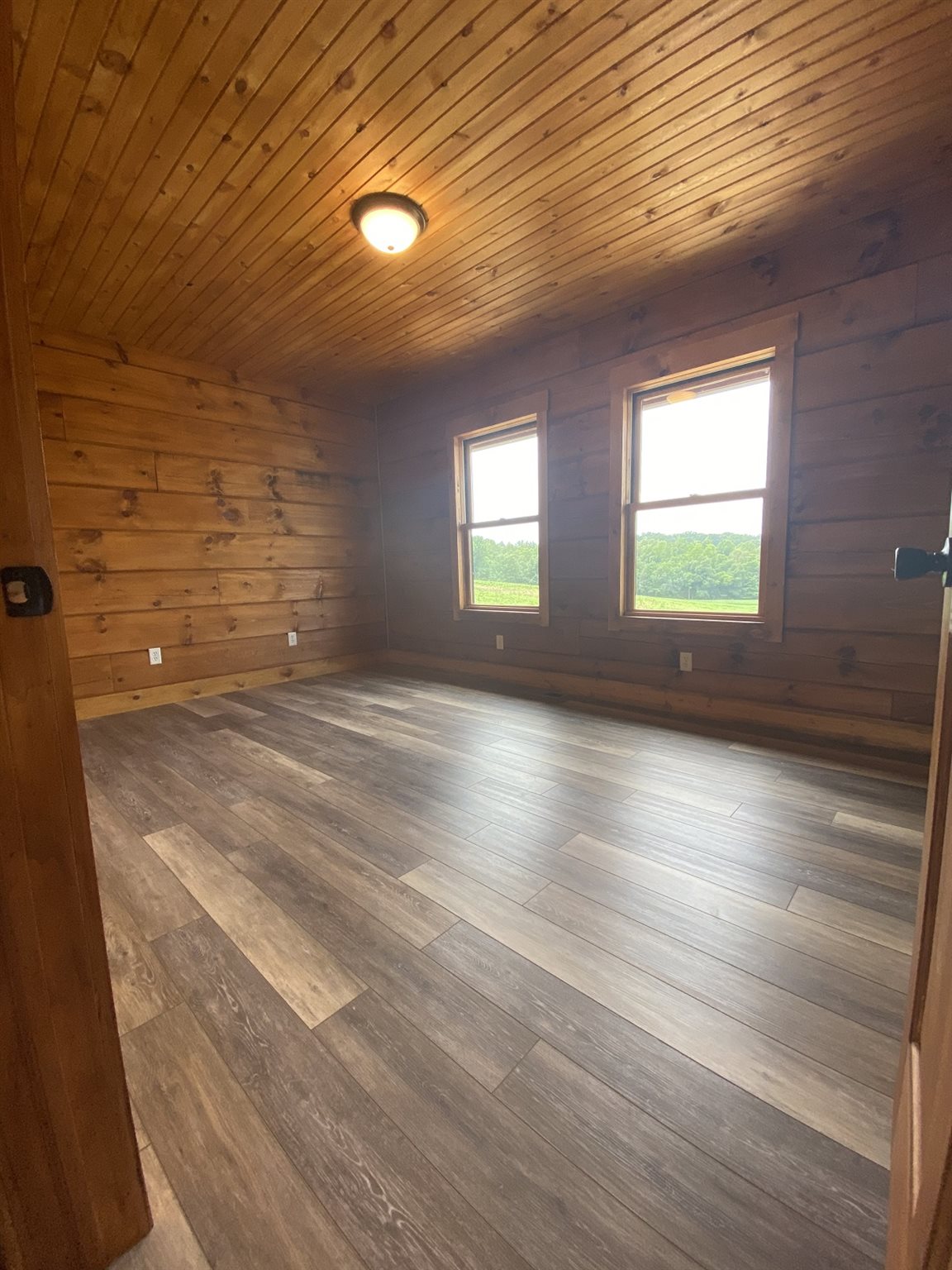 6628 East Sylvania Road Bloomfield, IN 47424 - Photo 17 of 32
