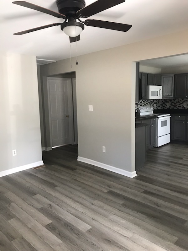 117 Nettles Road Clemson, SC 29631 - Photo 3 of 14