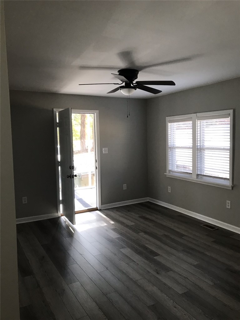 117 Nettles Road Clemson, SC 29631 - Photo 9 of 14