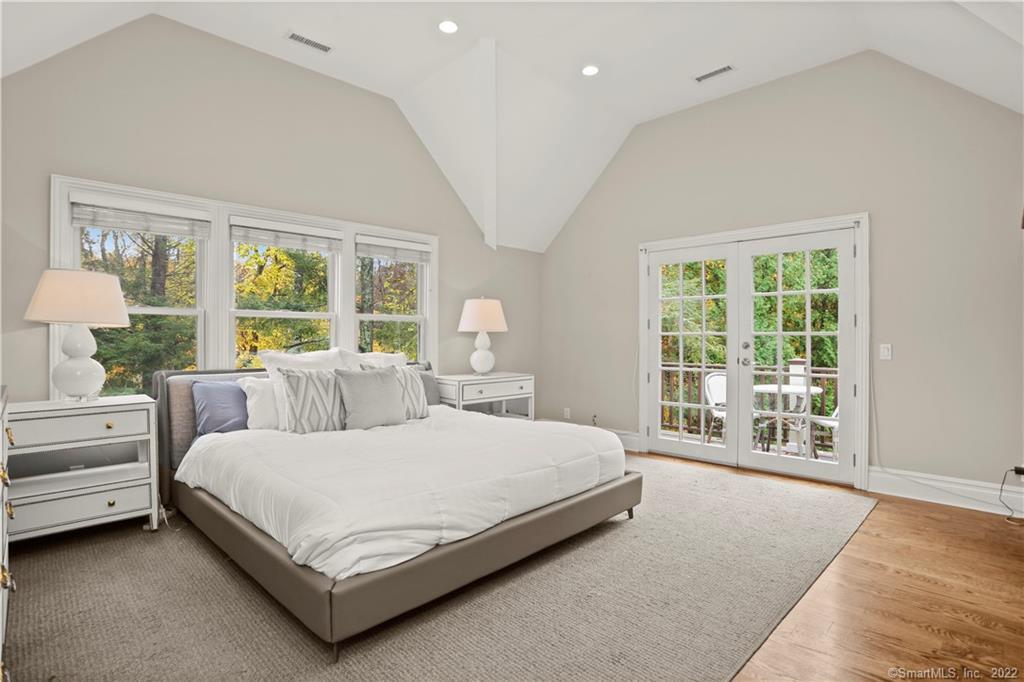 1939 Bronson Road Fairfield, CT 06824 - Photo 15 of 29 Primary Bedroom