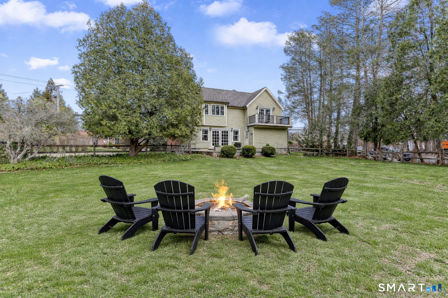 1939 Bronson Road Fairfield, CT 06824 - Photo 3 of 29