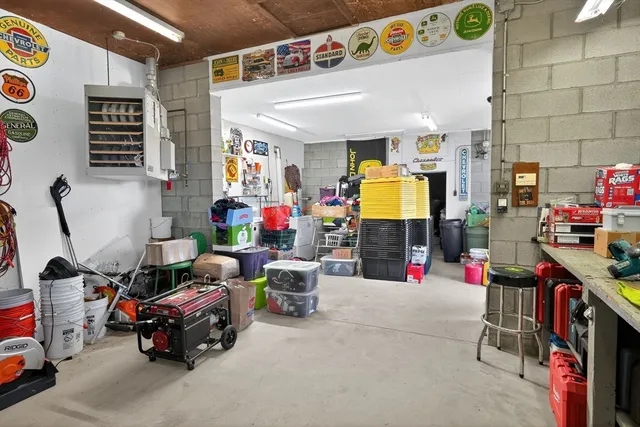 $580,000 | 345 Greenfield Road, Deerfield, MA 01342