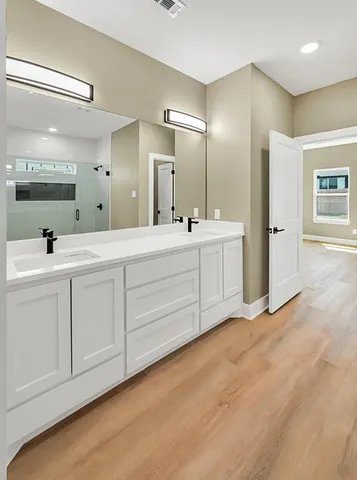 $380,000 | 9900 Ridings Drive, Waco, TX 76708