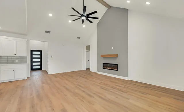 $380,000 | 9900 Ridings Drive, Waco, TX 76708