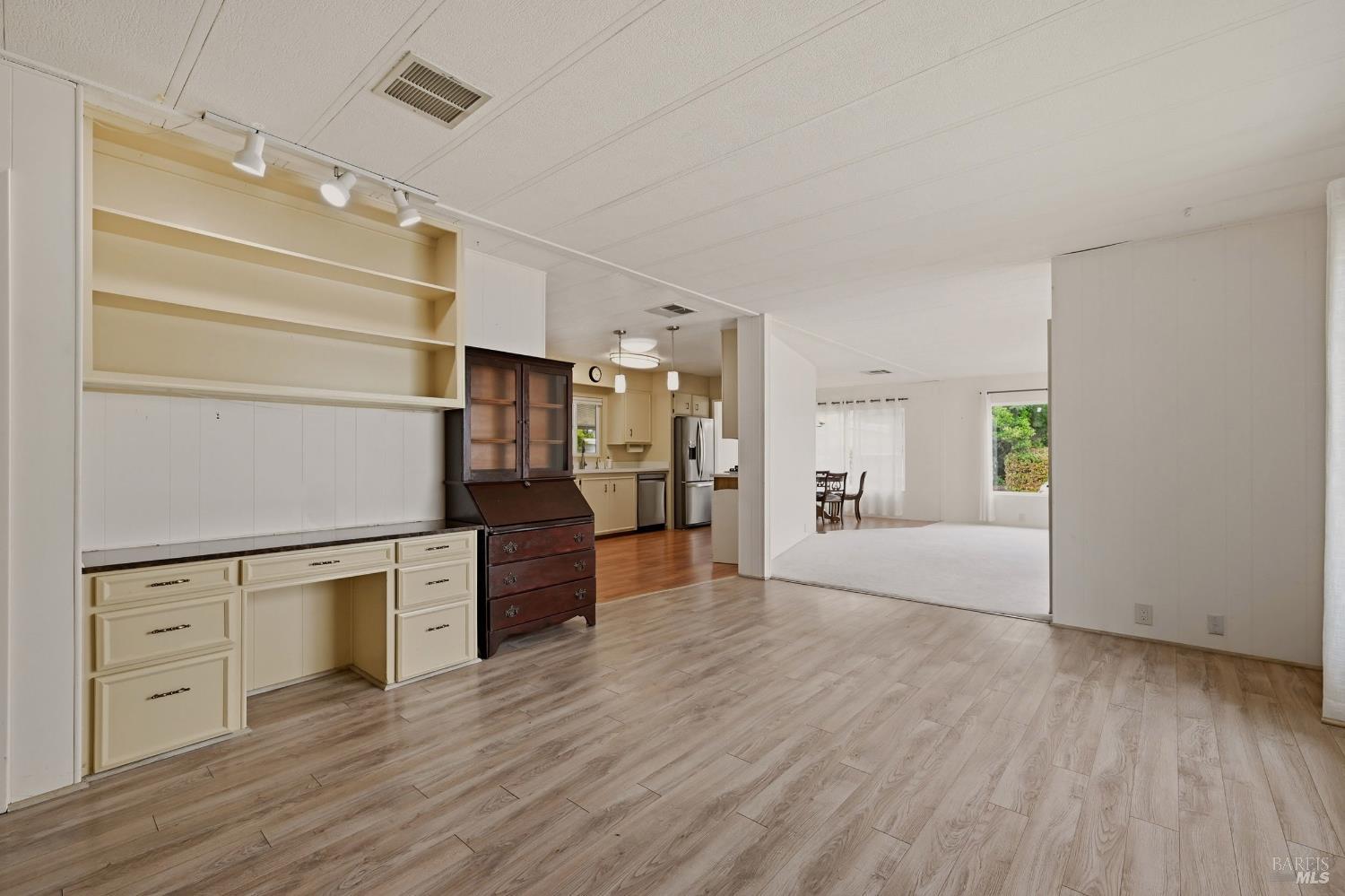 61 Westgate Circle Santa Rosa, CA 95401 - Photo 12 of 41