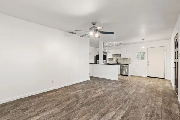 $1,495 | 5803 Wellington Drive, Unit B, Austin, TX 78723